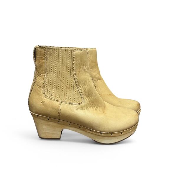 Frye Tan Heeled Boots - Picture 6 of 7